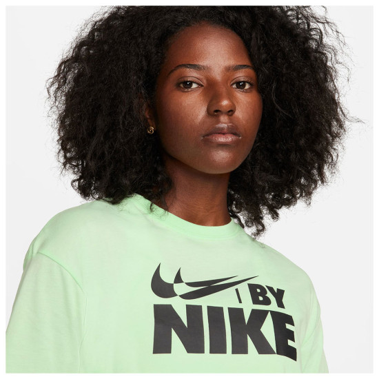 Nike Γυναικεία κοντομάνικη μπλούζα Sportswear Crop Tee